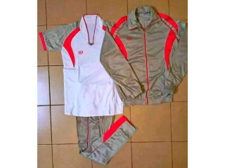 Survêtement et tenue de sport