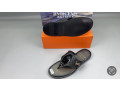 pied-nu-disponible-small-2