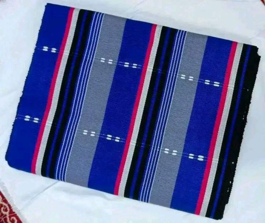 des-pagnes-traditionnelles-a-vendre-en-gros-et-en-details-big-0