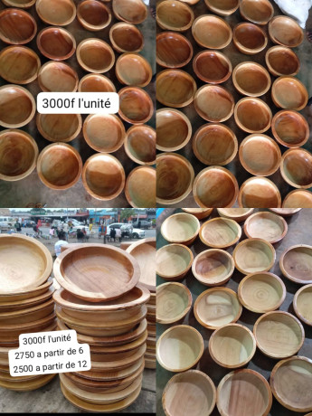 des-assiettes-et-plats-en-bois-pour-vos-restaurants-big-1