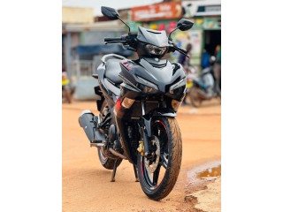 Motos