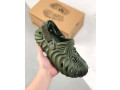 chaussure-crocs-original-small-1