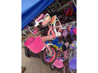 Bonjour ici Yaana service vend des vélos pour les enfants Bf