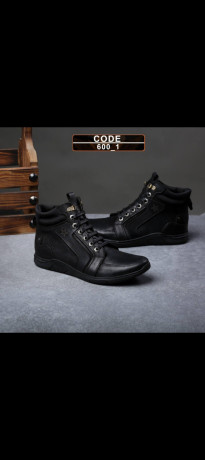 chaussures-provenant-de-legypte-big-0