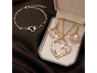 Vente d'ensemble chaînes, bagues et bracelets