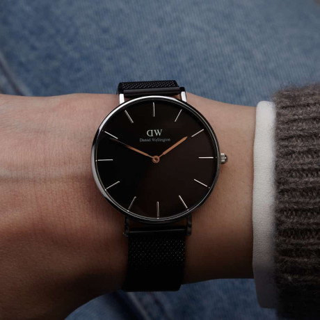 montre-pour-homme-et-femme-disponible-moin-cher-et-bonne-qualite-big-0