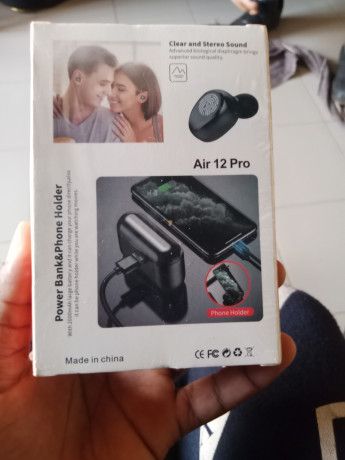 les-appareils-electroniques-et-les-accessoires-telephoniques-big-4