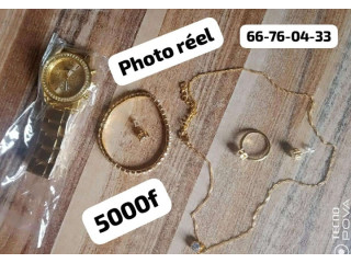 Bijoux et accessoires