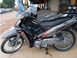 Motos originales Yamaha et Honda