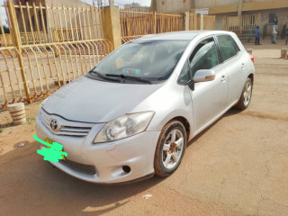 TOYOTA AURIS 2010