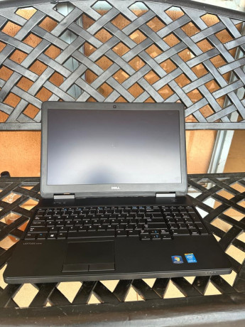 dell-latitude-e5540-big-0