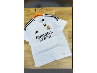 Pour tout besoin de maillot Nouvelle version contacter moi au 73673988 je suis a Ouaga et je fais les expéditions de partout !!! merci