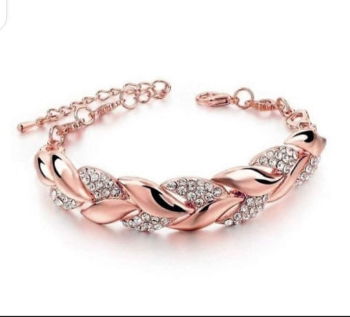 vente-de-sacs-collier-bracelet-big-2