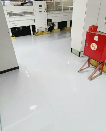 transformez-vos-espaces-avec-un-revetement-en-resine-epoxy-haut-de-gamme-big-2