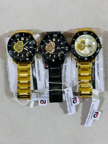 reduction-de-50-a-partir-de-02-montres-big-3