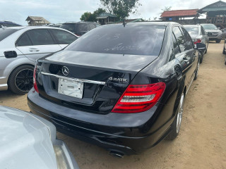 Mercedes Classe-C 4MATIC C300
