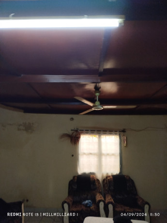 une-cour-en-vente-a-bobo-dioulasso-big-2
