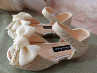 Iris shop
