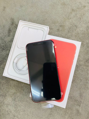 iphone-11-simple-64go-neuf-scelles-160000f-big-1