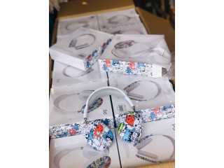 **"Plongez dans un son immersif avec le casque P9 premium"**