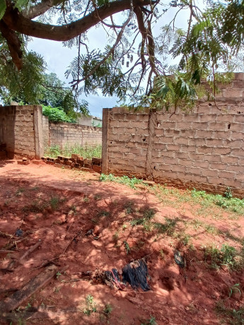 cours-inachevee-cloture-a-vente-big-4