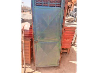 Vente de matériaux de construction et divers