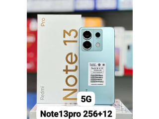 Vende des téléphones