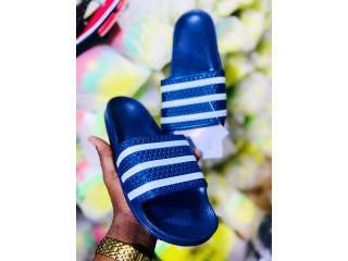 Vente des produits plastique ,des matlas des très bonne qualité