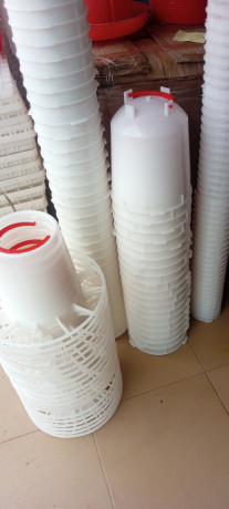 abreuvoir-et-mangeoire-big-3