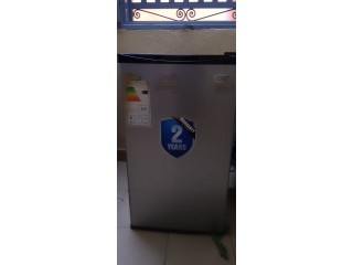 FRIGO 120 LITRES, ÉCRAN LED 32 POUCES, CLIM 1 CHEVAL