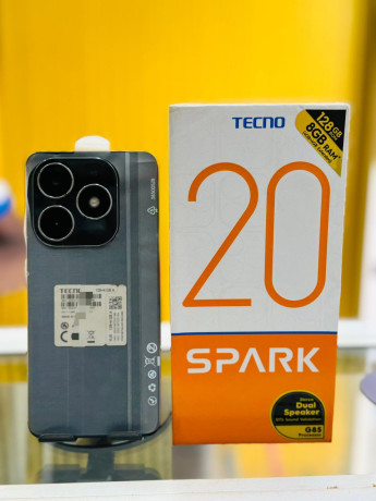 tecno-spark-20-big-1