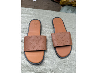 Vente des chaussures d'homme