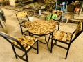 ensemble-de-chaises-basses-et-table-small-2