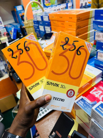 disponible-chez-yemson-telecom-big-1