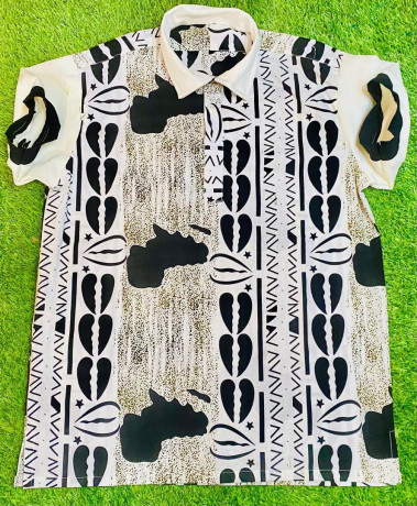 des-jolies-lacoste-disponible-big-3