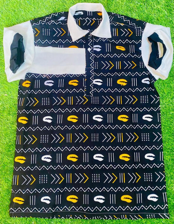 des-jolies-lacoste-disponible-big-2