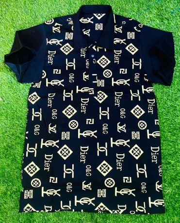 des-jolies-lacoste-disponible-big-0
