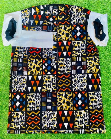 des-jolies-lacoste-disponible-big-4