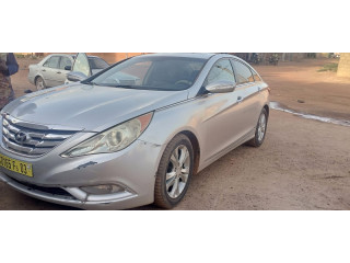 HYUNDAI SONATA LIMITED 2012