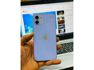 IPhone 12Simple  64gb ID off batterie 86