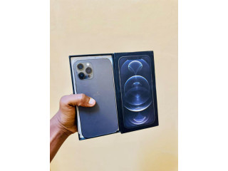 IPhone 12 pro max 256g