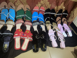 Chaussures plat et demi talon