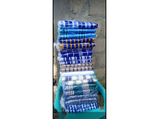 Tissus traditionnels locals