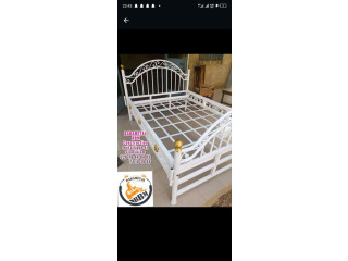 Lit en fer forgé, confectionner avec du fer de qualité