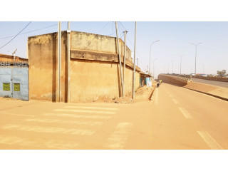 UNE PARCELLE DE TYPE PAN COUPE DE 269 M² EN VENTE A TAMPOUY SUR PERFECTOR IMMOBILIER