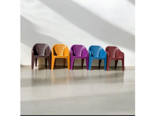 Chaise Plastique