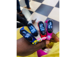 Montre pour femme et enfant