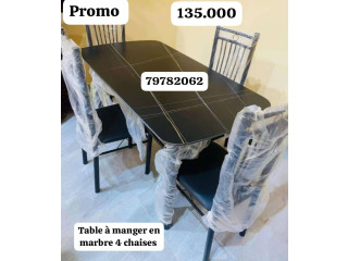 Table à manger  en marbre