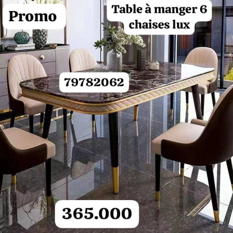table-a-manger-en-marbre-big-3