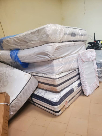 matelas-et-chaise-big-3